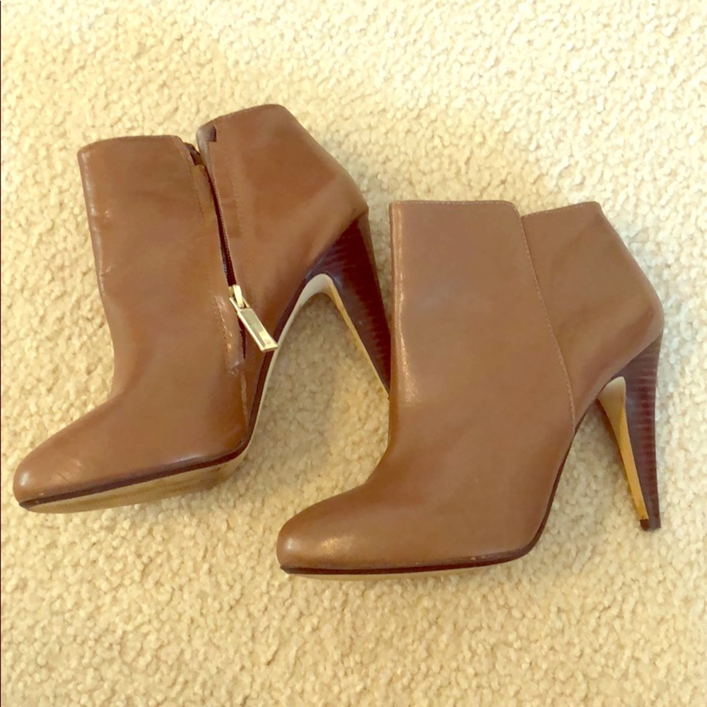 Banana republic ankle boots
